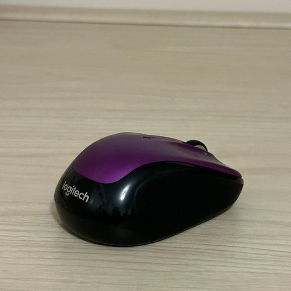 Logitech Wireless Mouse M325- Vivid Violet - Picture 7 of 10